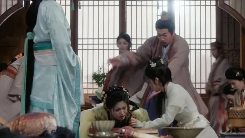 Key to the Phoenix Heart: The Riveting Rift Between Xie Huaigui and Li Fuhua
