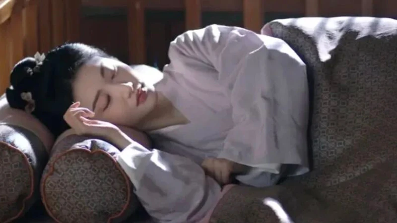 The Hidden Purposes Behind Ancient Hard Pillows