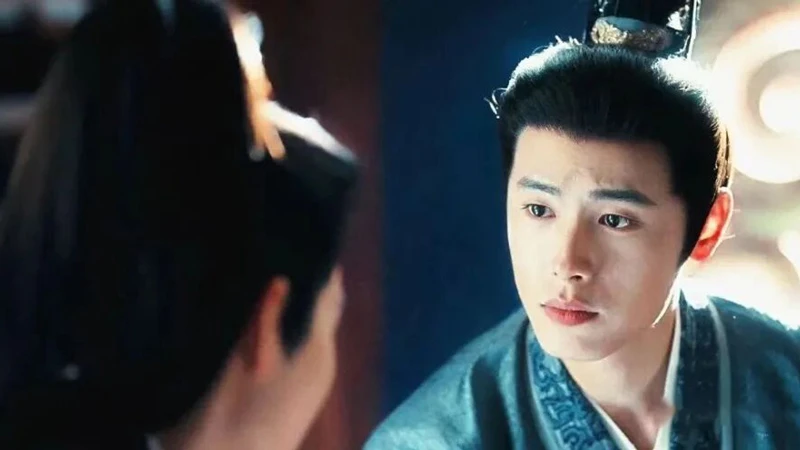 The Side Couple in Blossoms of Power Steals Spotlight