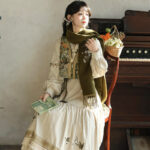 Women Fashionable Dress Set Winter Vest and Hanfu Set