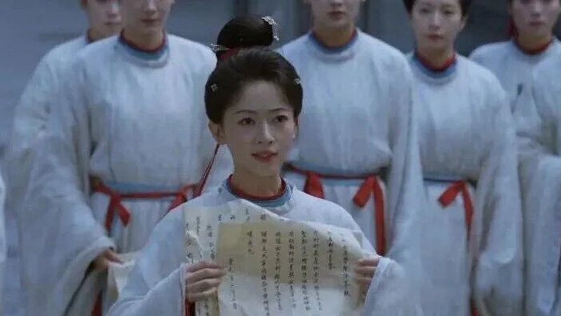 Royal Betrothal: Why Meng Staged the Awkward Rain Show