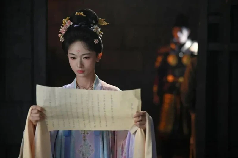 The 100-Tael Exam Fee in Royal Betrothal