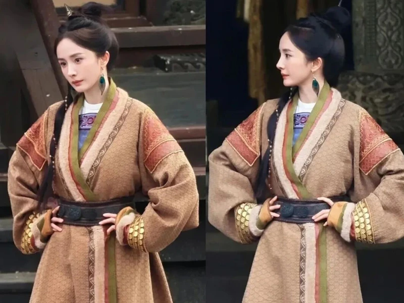 Why Yang Mi Wears Left-Overlap Xianbei Robes