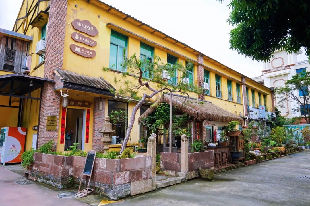 Explore the Shunde Lunjiao Xiangyunsha Creative Park
