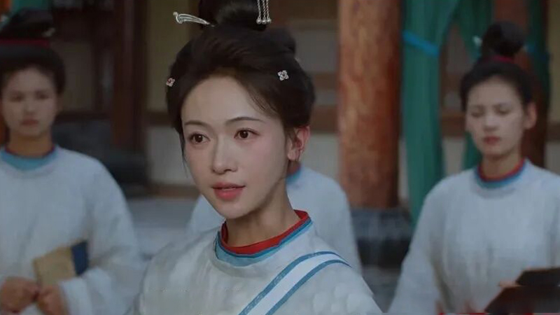 Royal Betrothal: Risk-Free Power Strategy of Ying Gua