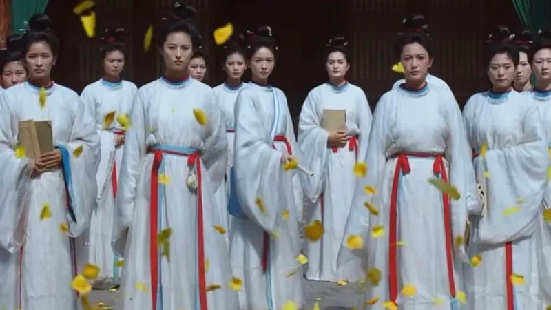 Did Royal Betrothal et Ancient Uniforms Right?