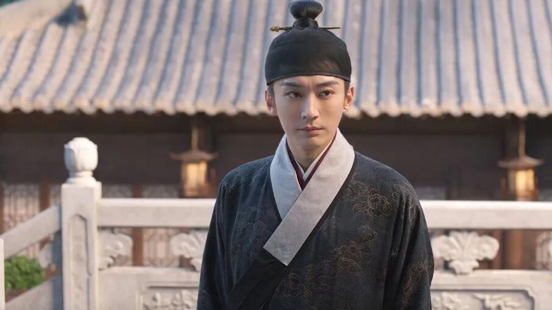 Why Does White Cloth Guard Lin Jinqi's Collar?
