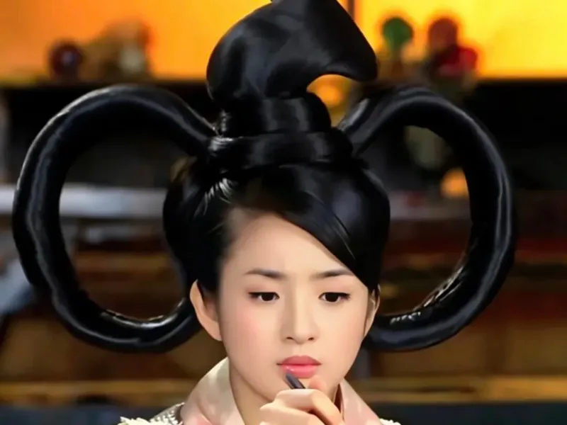 Can Period Dramas Break the Hairstyle Template?