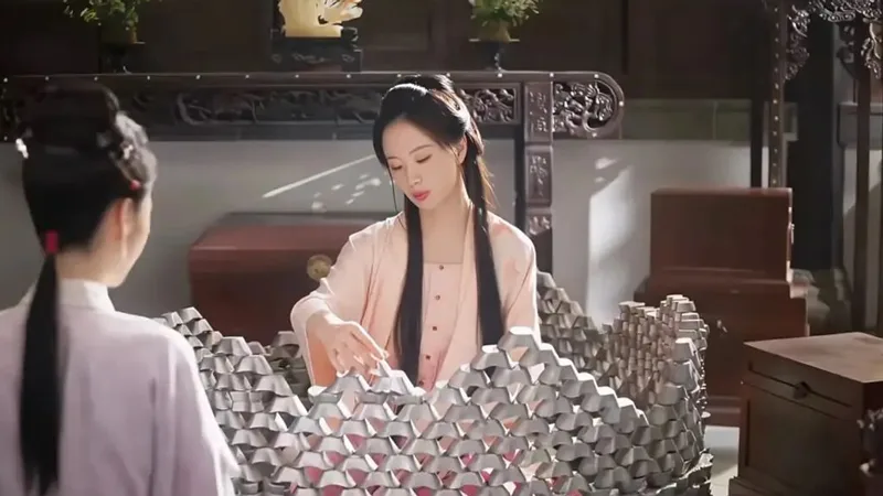 Can You Hate Zhao Xingtang in Against the Current?