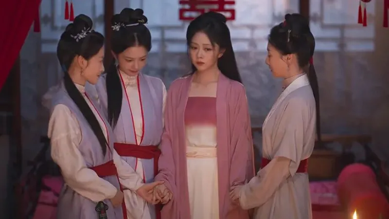 Did Ancient Brides Really Wear Gradient Nightgowns?