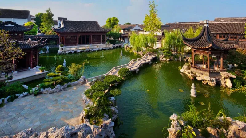 Hanfu Wearers Get Free Entry at China's Scenic Spots
