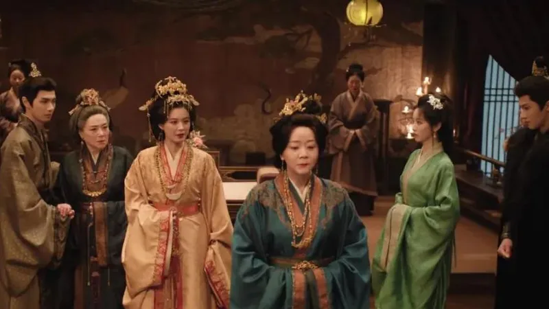 Why Does Wei Rao Suffer in Where the Mask Ends?