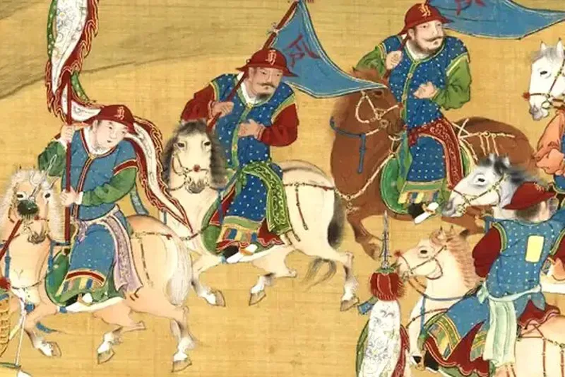 Why Does the Crown Prince Wear a Short-Sleeved Blue Robe?