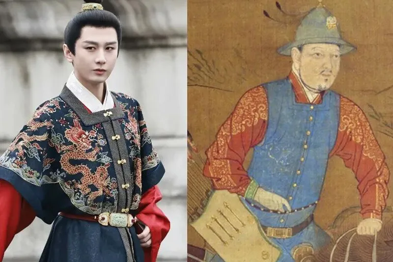 Why Does the Crown Prince Wear a Short-Sleeved Blue Robe?