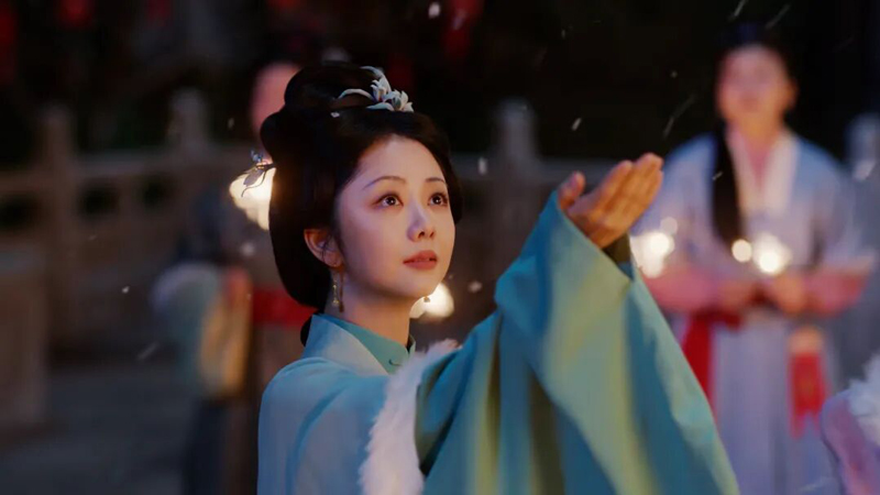 Why Lanxiang Refuses Forever in Against the Current