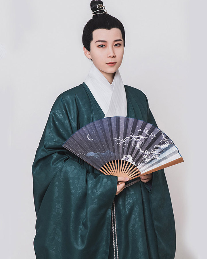 Why the Ming Daopao Kept Its Hidden Flap Out of Sight