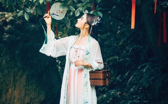 How to Wear Hanfu - Song Dynasty Style