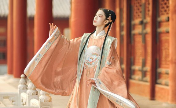 4 Sets of Rare Colorways Hanfu Styles