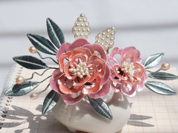 10 Types of Traditional Chinese Hairpins to Match Hanfu