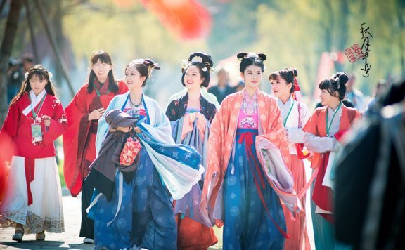 How Chinoiserie Culture Quietly Popular Among Young People