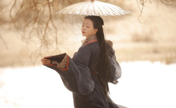 4 Restored Hanfu Styles Take You to the Extreme Aesthetics of the Ancients