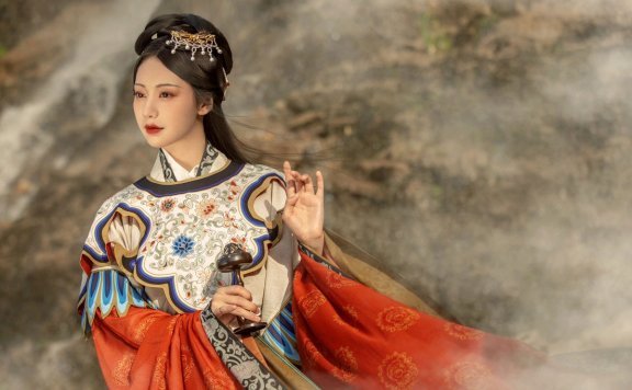 5 Historical Fashion Items from Ancient Chinese Costume