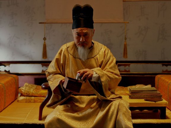 Unveiling the Beauty and Significance of Hanfu in the Documentary The Flavor of History