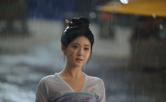 Is Appearance Anxiety the Fault of Our Era?