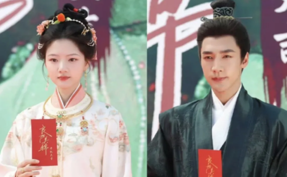 Ren Min's Ming-style Costumes in New Cdrama