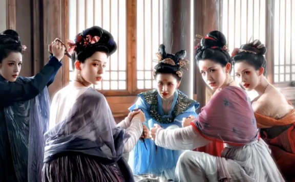 Beauties in Xinjiang, Goddesses in Dunhuang Murals