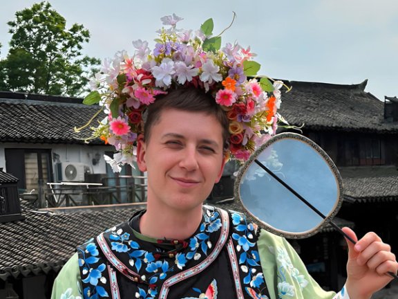 When Global Travelers Become China's New Dynasty Stars