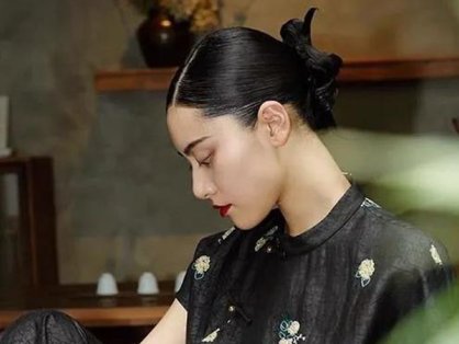 Xiangyunsha: New Chinese Fabric in Stitches