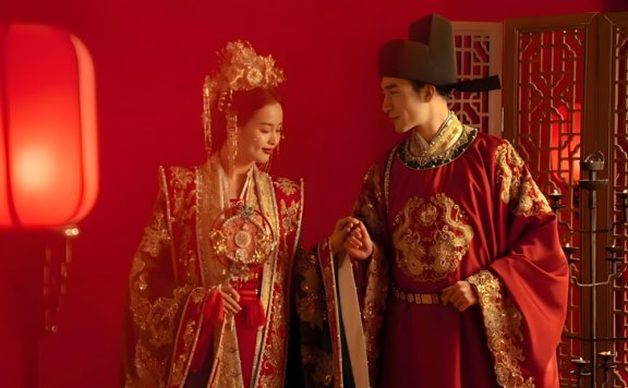 How Does Ancient Chinese Wedding Attire Captivate Modern Hearts?