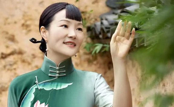 Is Your Qipao Truly Yours? The Art of Custom-Made