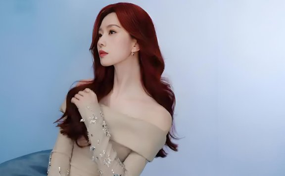 Liu Shishi’s Crimson-Haired Declaration of Self at 38