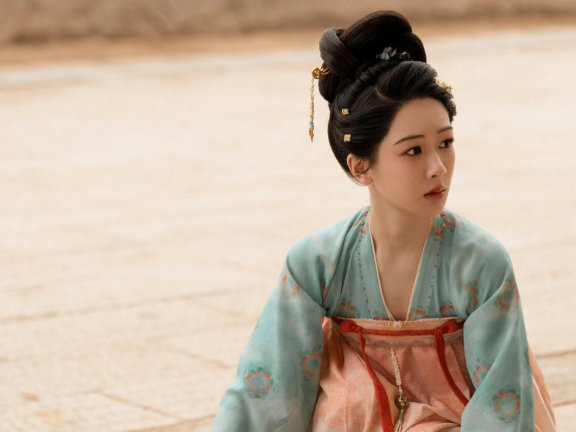 Colors of Hanfu: Stories Woven in Ancient Hues