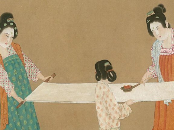 Heritage Weaves: Old Patterns in New Outline