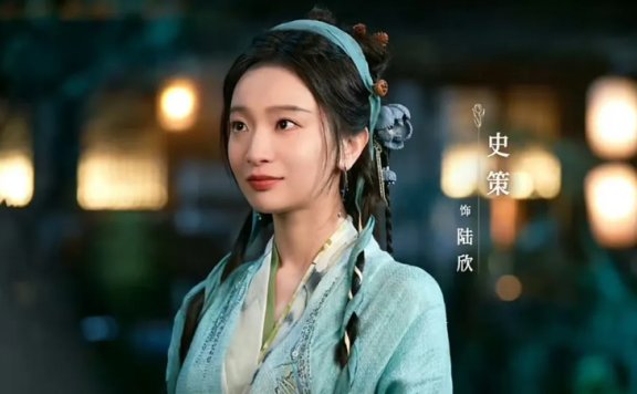 Shadow Love: What Makes This Unexpected Bromance Steal the Show?