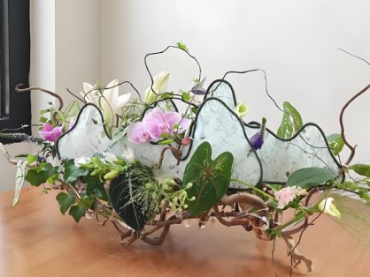 Learning the Art of Traditional Eastern 3D Floral Architecture