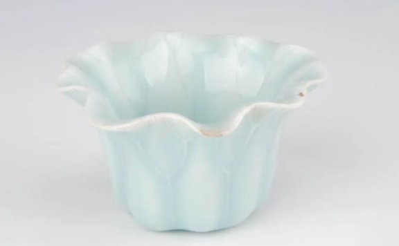The Evolution of the Dongqing Glazed Lotus Leaf Cup