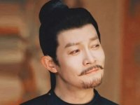 Why Don't Modern Chinese Men Grow Facial Hair?