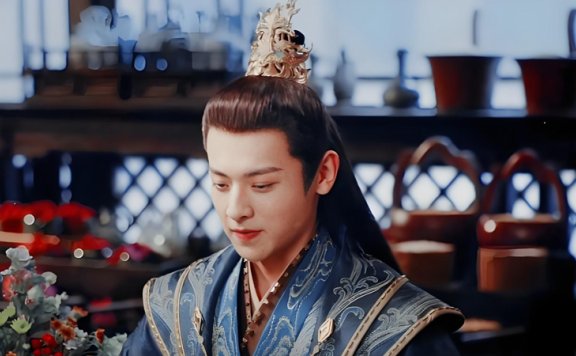 How Did Xiao Ruofeng's Noble Dreams Unravel in Blood River?