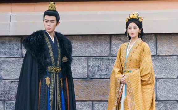 Ling Cangcang's Drunken Words Uncover Her True Feelings in Love & Crown