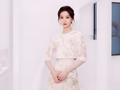 What Makes Liu Shishi’s Pink Tulle Gown a Modern Fairytale?