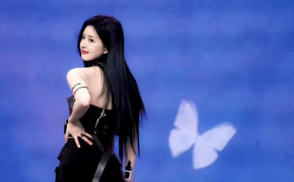 Zhao Lusi’s Move Signals Platform Strategy Shift