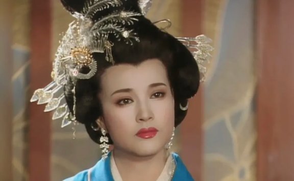 Liu Xiaoqing Revisits Empress Wu After 32 Years