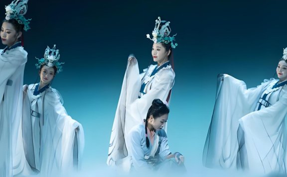 The Story of Hanfu in Henan Spring Gala
