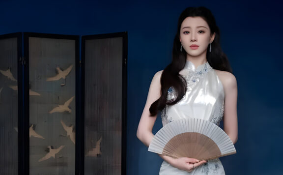 The Charm of Qipao in Wang Herun’s Guofeng Look