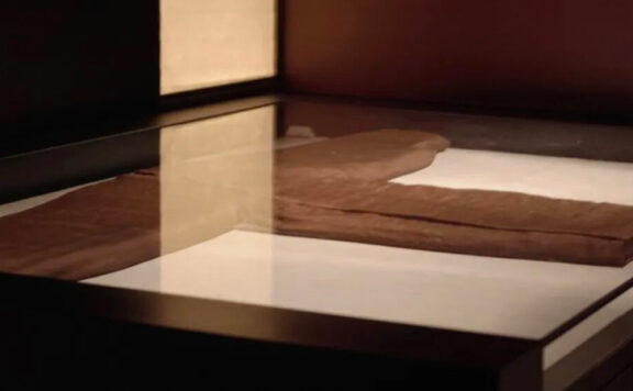 The Giant Chu Robe of Hubei Museum