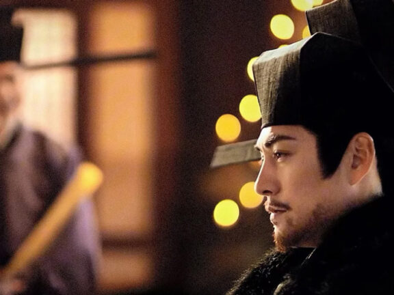 Yan Yikuan in Pursuit of Jade: A Minister You Can't Forget?